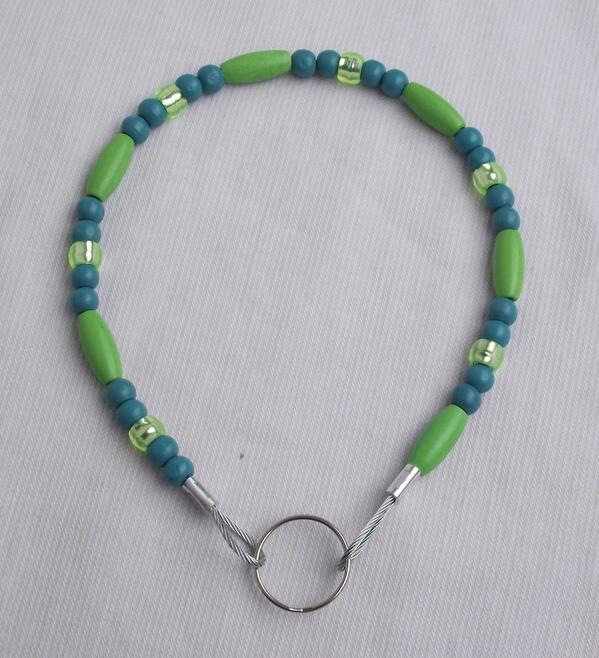 GrehoundGetups's tweet image. Lovely green and teal collar of a lady etsy.com/ca/listing/194…?
