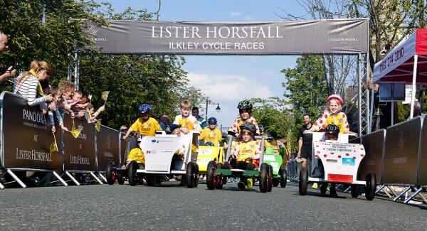 Chris Lord (@chrislordpho) on Twitter photo An amazing evening <a href="/IlkleyRacing/">Ilkley Cycle Races</a> <a href="/ListerHorsfall/">Lister Horsfall</a> the Cub Scout's Soapbox Derby starts the proceedings An amazing evening <a href="/IlkleyRacing/">Ilkley Cycle Races</a> <a href="/ListerHorsfall/">Lister Horsfall</a> the Cub Scout's Soapbox Derby starts the proceedings