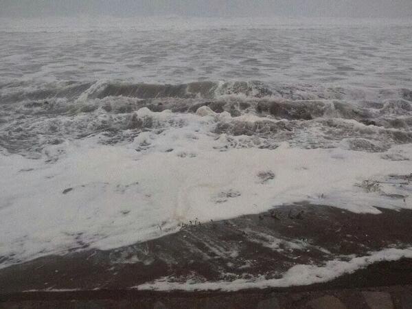 cristibenavente's tweet image. Fuertes marejadas en #Mehuin comuna #Mariquina @MetArmada_Valp @biobio