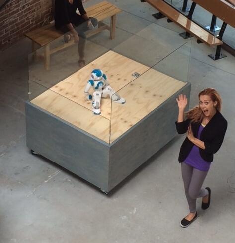 onelagunabeach's tweet photo. The future is here. Join us in welcoming LUNA, our new humanoid autonomous robot this Saturday, July 5th! #onelaguna http://t.co/kXRglWZMbP