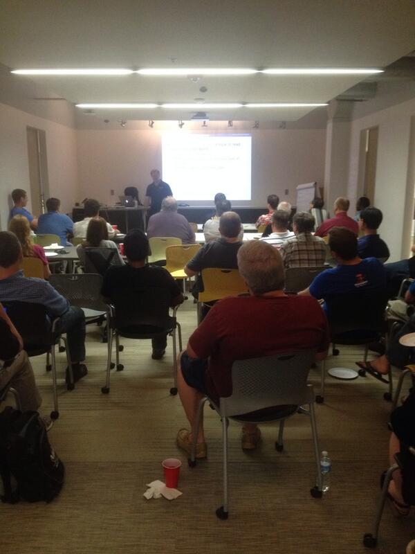 TechRecruiterIT's tweet image. . @kensipe talking about the complexity of complexity @businessolver &apos;s awesome office. @cijug #CIJUG #DesMoinesTech