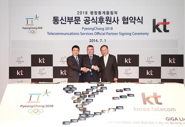 sfa1905's tweet photo. RT @2018PyeongChang: PyeongChang 2018 Signs 1st Official Partnership with KT Corporation More: http://t.co/XCRVjji4KE http://t.co/wfVOTrPoXi