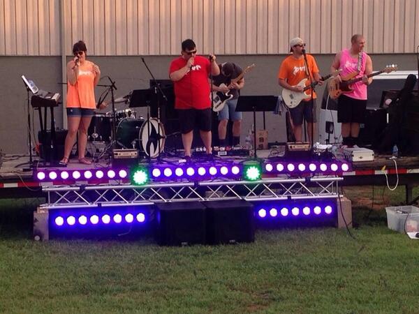 blustreammedia's tweet photo. Check out this setup we did for Zapped! Book your lighting gig today through July 4th and receive 25% off! http://t.co/S0ZtP7foHL