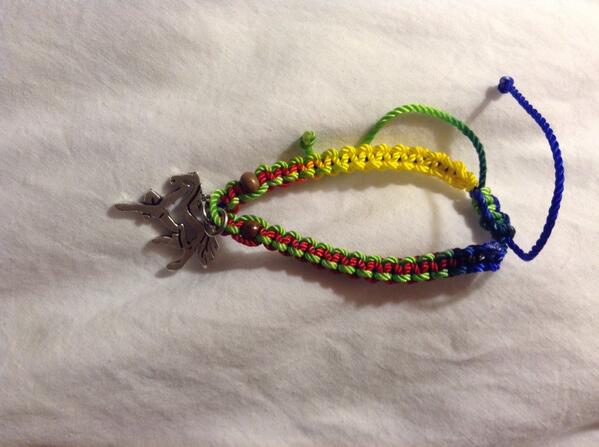 Runnercentral's tweet image. Just got this for the girlfriend!!! She's a horse lover!