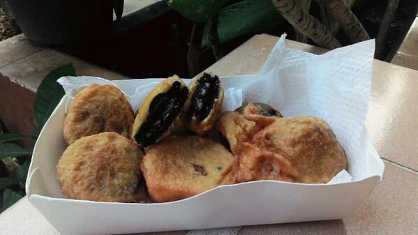 Ihiiy.. "<a href="/berbaginasiLPG/">Berbaginasi Lampung</a>: Naaah ini dia penampakan menu barunya. Namanya Oreo Goreng. "