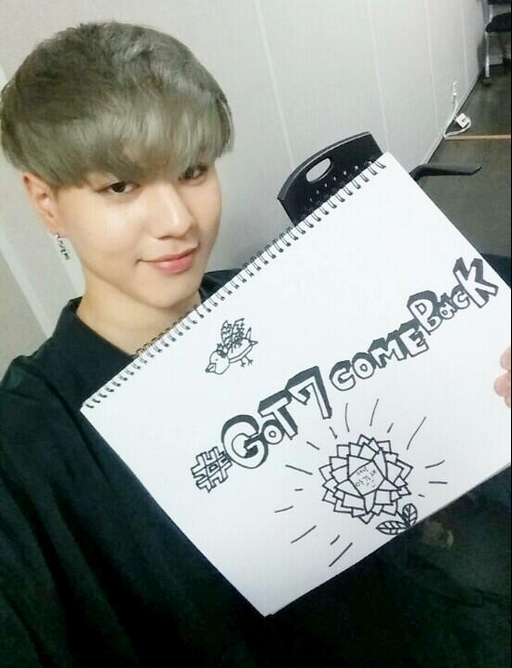 XKorea's tweet photo. 7인조 보이밴드 갓세븐 #GOT7 이 총 90만건에 가까운 해시태그 #GOT7COMEBACK 언급량을 기록하며 달콤했던 일주일간의 트위터 Q&amp;A 이벤트를 마쳤습니다.
https://t.co/DEAsB9sV47 http://t.co/J1DvkyTatx