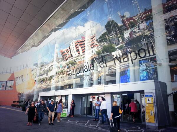oliverg90's tweet photo. Back in the land of carbohydrates.... next stop MILANO http://t.co/ngXmdIccYQ