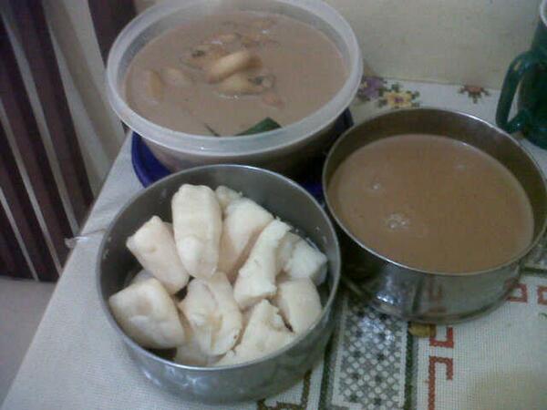 infoSumbar's tweet photo. owaik :)) RT @Kuliner_Minang: Kolak Pisang + Tapai :: Menu Babuko http://t.co/TBblvJ6P5K