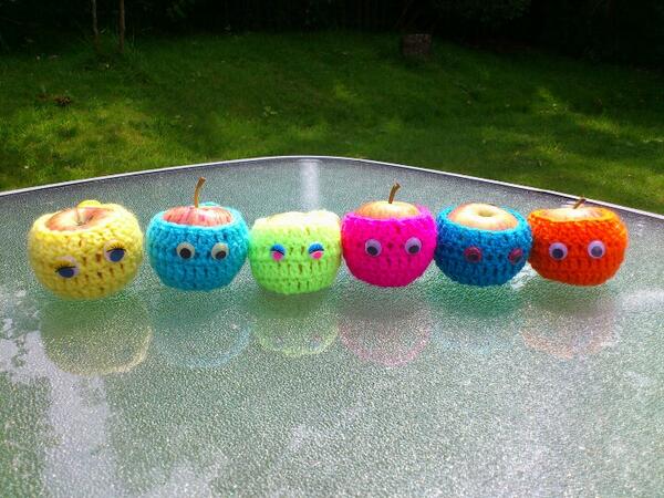 ShellN71's tweet image. Apple monsters #crochet