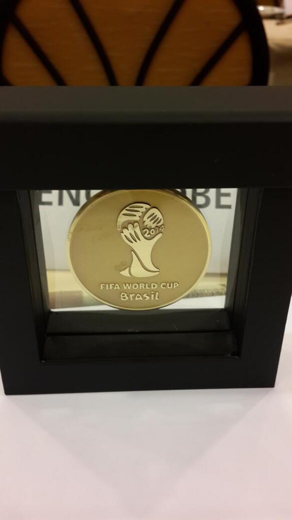 Gracias dios por este momento especial recibiendo la medalla de participación al mundial brasil 2014