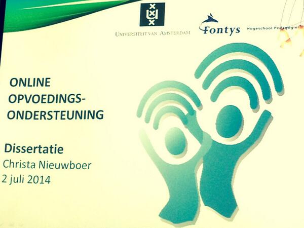 Klikvoorhulp's tweet photo. Christa (ofwel @ParentInternet opent nu haar promotieplechtigheid in de UVA. Spannend! Samen met @Kelly_de_Vries http://t.co/4wR0imhDjE