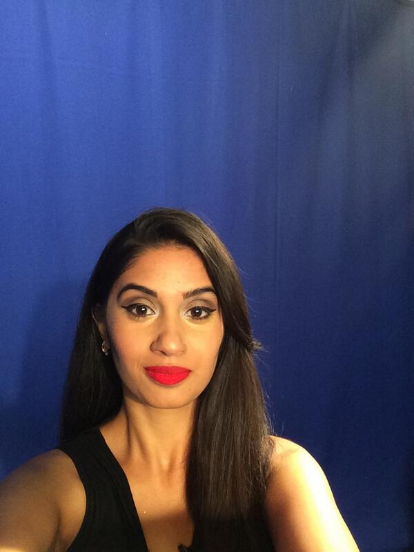 SunnyandShay's tweet image. Afternoon all... Blue screen behind me- what does that mean? Will let y'all know soon x #nofilter #makeupbymoi