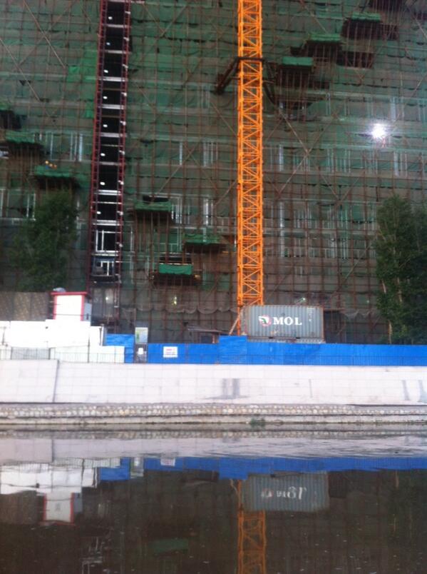 UBayartsengel's tweet photo. Barilgiin ajil hajuud n yvagdaad duu chimee ih blaa http://t.co/z3DNw4HsNi