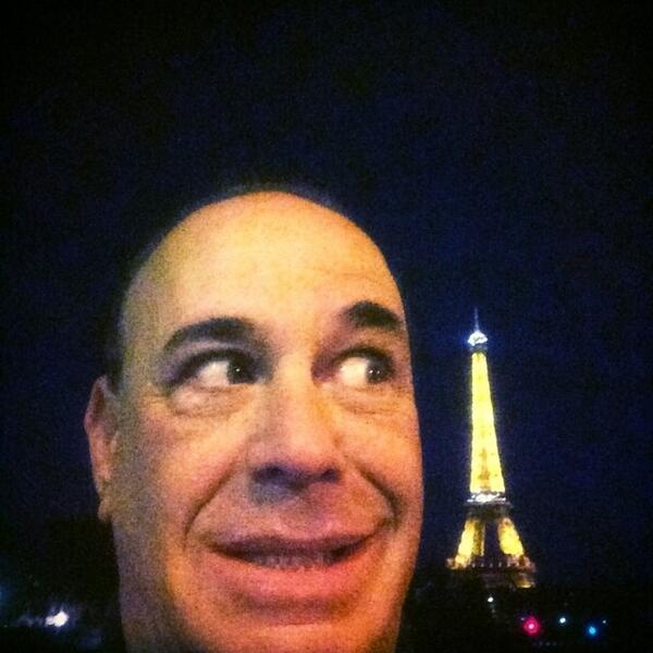 jontaffer's tweet image. It's not that big! #Paris