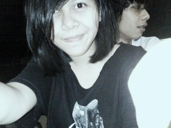 Penampakan siapa tuh di belakang :D cc <a href="/danielsramdhani/">Daniels </a>