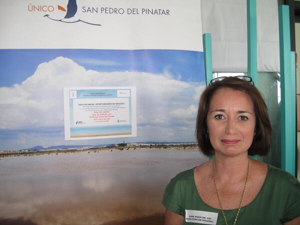 La Directora de MIMO Juana María del Vas, en la XVIII edición de la "Caña Emprendedora" celebrada en el Pinatar Arena