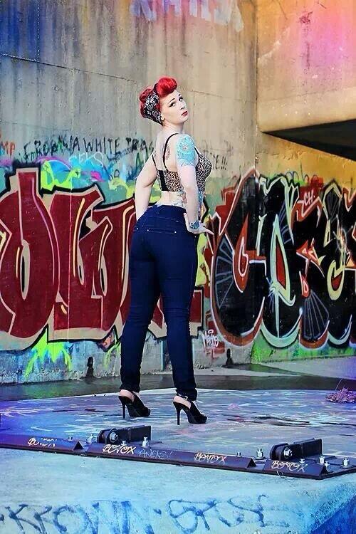 ChubbiesDaily's tweet photo. Jeans. #AssWednesday http://t.co/bstzcfoMmn