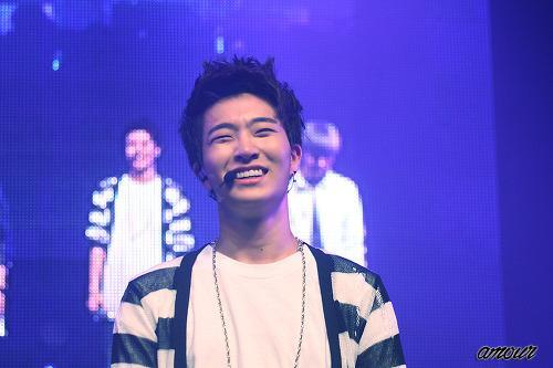 Brk7zrQCYAANTM6.jpg:large