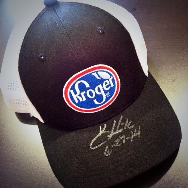 KevinHarvick's tweet photo. RT 4 a chance to win my @KySpeedway win hat. 1 winner selected @ random in 4 hours. #WinItWednesday @kroger @Crest http://t.co/RBTBCnaQkQ