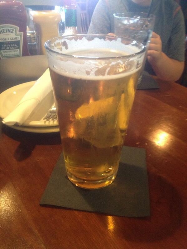 Starting #mnvacay2014 out right @fourpeaksbrew #phxairport