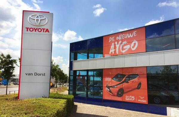 Jacvandorst's tweet image. Onze showrooms zijn er klaar voor morgen de introductie van de nieuwe Toyota Aygo.
Uiteraard is iedereen welkom.