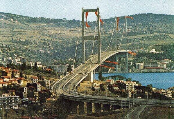 1973 yılı, köprünün açıldığı ilk günlerdeki İstanbul