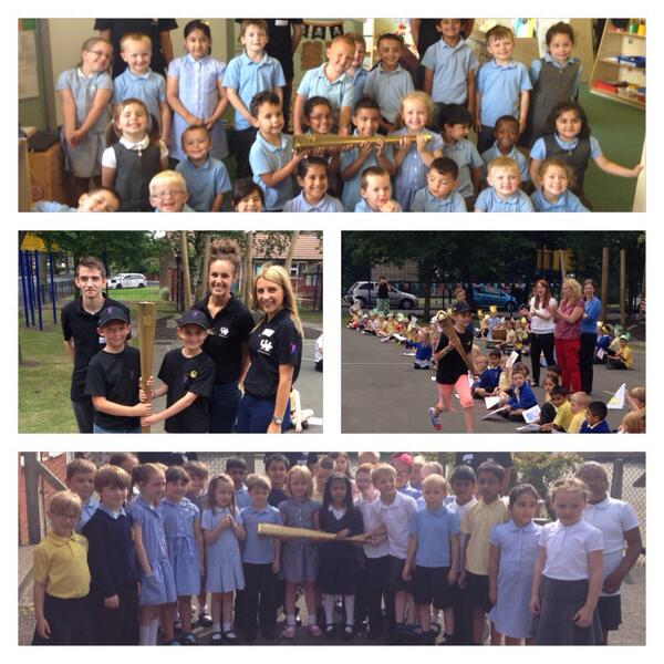 TamesideYA's tweet image. Fantastic first day doing Olympic torch relay @hurstknollstja  @CanonJSport  and the heys primary school