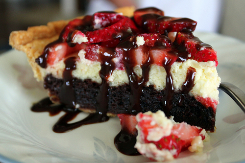 Strawberry and Oreo Cheesecake