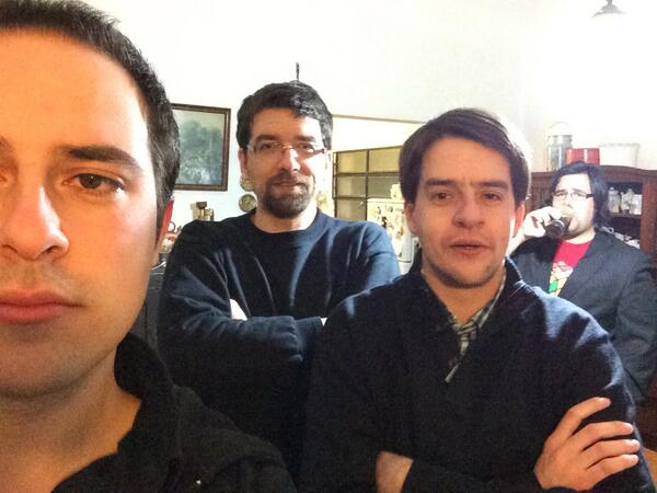 laprevia2002's tweet photo. Con éste plantel no se pierde en ninguna cancha. #fundadores http://t.co/76FrJRwaMo