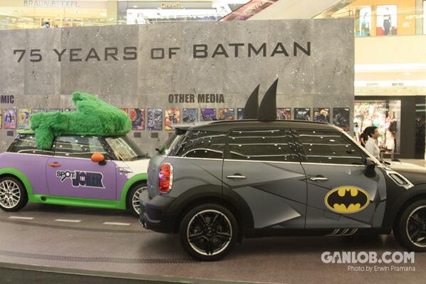 ganlobcom's tweet image. Whoaa @MINI_Indonesia #75yearsBatman @senayancity @IndoMiniClub @MiniCooper_Id  wp.me/p47SXg-eRw