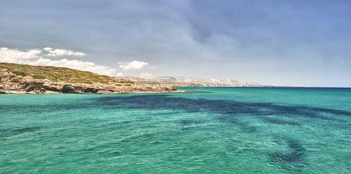 StemmariWine's tweet photo. We're ready to enjoy a long weekend at the #beach, #Sicilan-style! http://t.co/rdaOuTiUVG