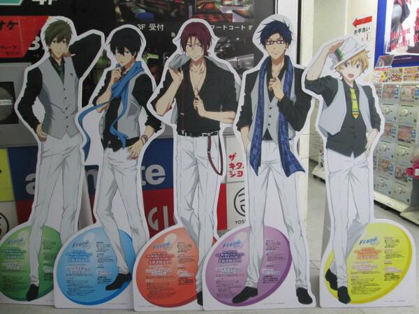 アニメイト京都は 11 00 19 00で営業中 Free イケメン大集合 京都店にfree キャラクターが大集合どすえ ベストver の彼らにぜひ会いに来ておくれやす Free Eternal Summer のdvd の予約も受付中 こちらもよろしくどすえ Http T Co