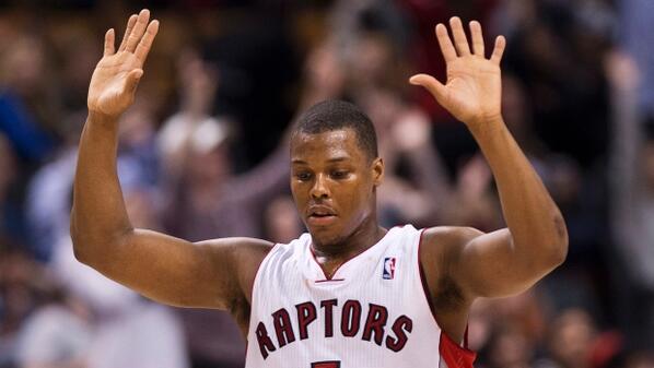 CP24's tweet photo. Lowry re-signs with Toronto Raptors
http://t.co/GWPBzMTTs5 http://t.co/JZH5wZV68U