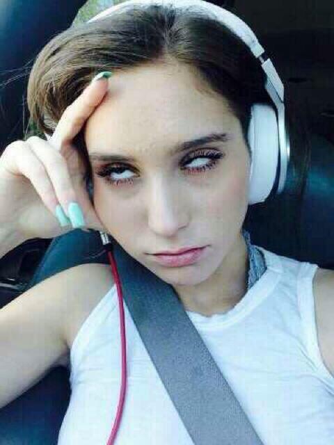 ProblemsFl's tweet image. When a hoe favorites baes tweet