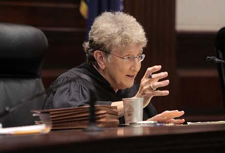 PCColumbia's tweet photo. More state courtroom dramas are on the horizon in the Wilson-Harrell legal slugfest. http://t.co/MMIx5kYXRU http://t.co/MdqS9KNLfc