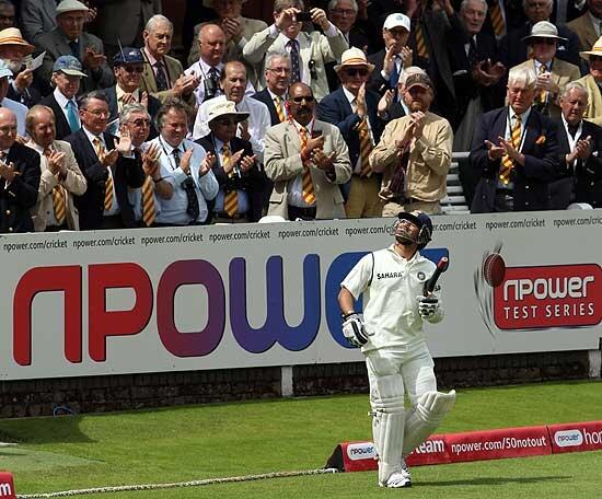This is Sachin Tendulkar ..He gets a standing ovation whenever he comes out on field to bat .. Who is Maria Sharapova