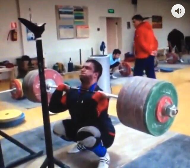 Dmitry Klokov on X: "My favorite exercise - Front Squat with pause - 250 kg  - video: http://t.co/ArHSN9QINc http://t.co/Qsx09866Fp" / X