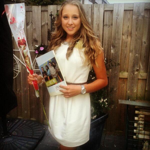 kusssharonxx's tweet image. Gotyaaaaa!!!