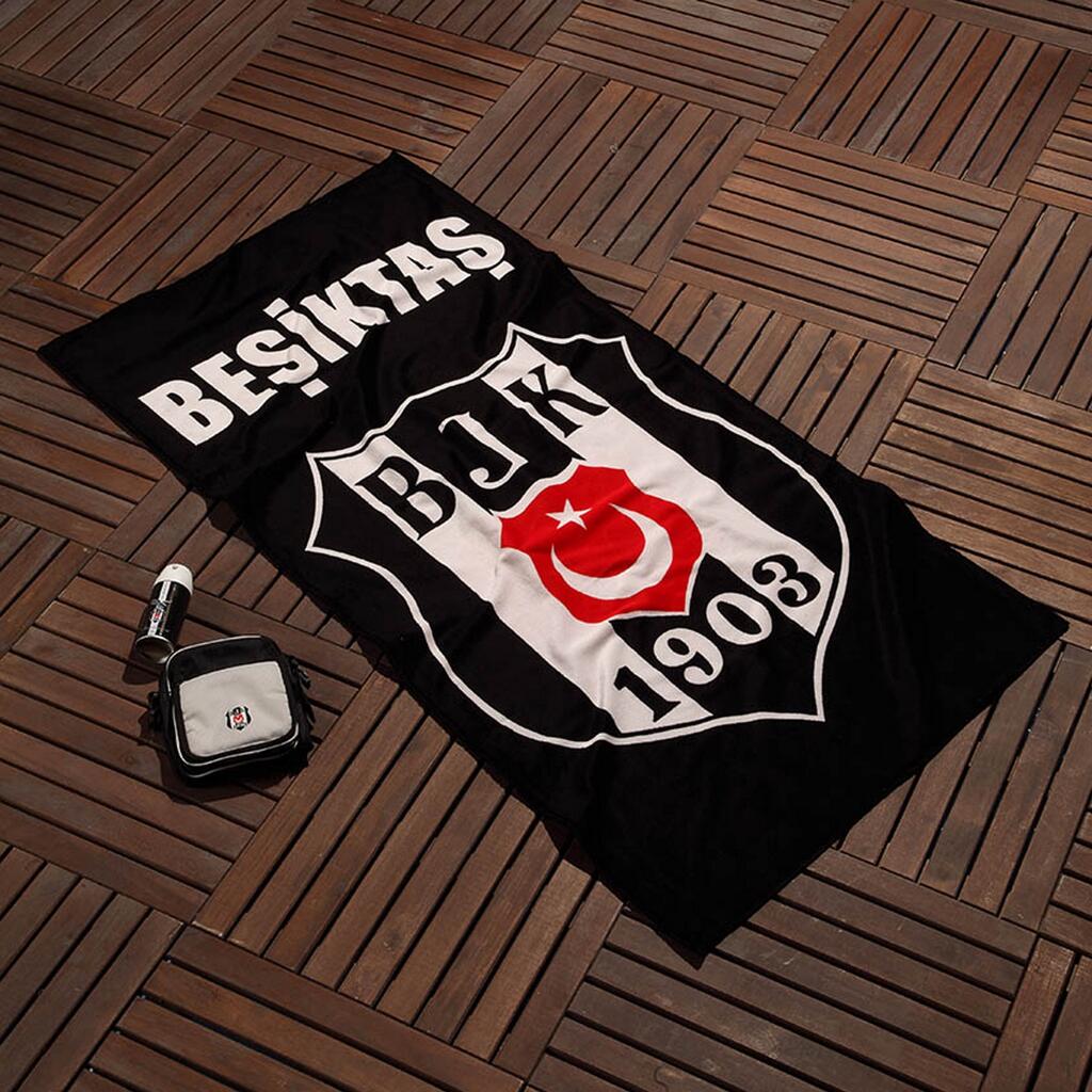 BJK Kartal Yuvası on Twitter: "Tatilde size kartal aşkınız ...