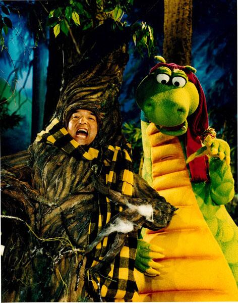 shadowpineinc's tweet image. #DudleytheDragon and Mr. Crabby Tree in #TheAdventuresofDudleyTheDragon. #tbt #throwbackthursday #GrahamGreene.