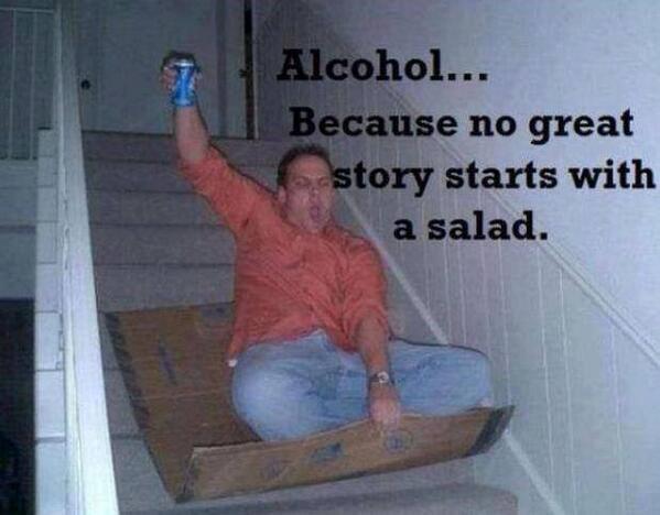 Rumbovital's tweet photo. Alcohol... Porque ninguna buena historia empieza con ensalada http://t.co/PfPmB9fOid
