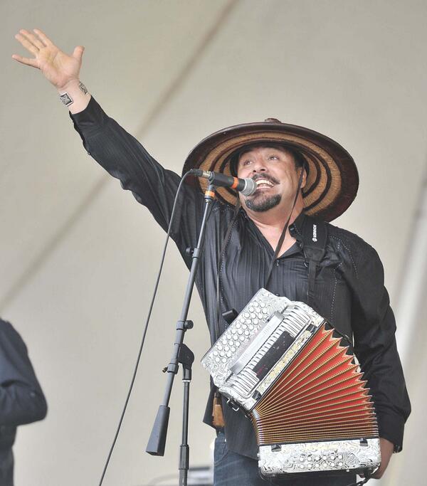 LindseyPoisson's tweet photo. #Zydeco superstar Terrence Simien plays Tuesday, 10 p.m., at @TheDocksider. http://t.co/VbnfKcI2YP http://t.co/fE2jpJbOGY