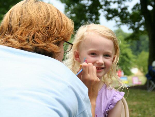 DEStateParks's tweet image. #dspconcerts are more than just music! They&apos;re a place to relax and enjoy time outdoors with family and friends!