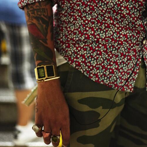 MyStylePixi's tweet photo. PRINTS ON PRINTS | Try pairing up prints that wouldn't typically go together! #Summer #Camo #Florals #StyleTip http://t.co/cYhfK55ewW