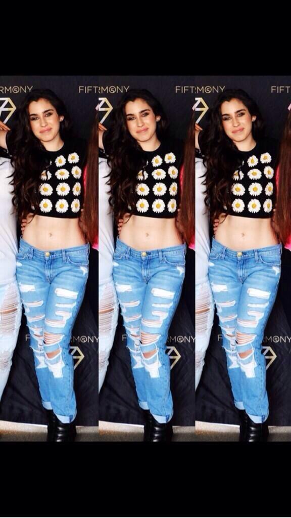 NutellaNLauren's tweet image. #HottieOfTheWeek @eonline @LaurenJauregui from @FifthHarmony  
#PreOrderFifthHarmonyBOSS 
smarturl.it/5HBOSS