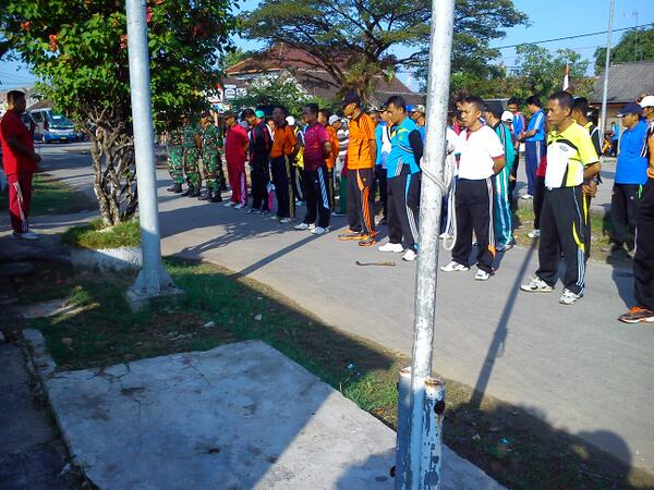 KSumberrejo's tweet photo. Apel hari lingkungan hidup 2014 kec. Sumberrejo http://t.co/syKBHz74m0