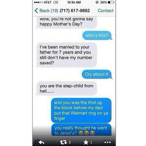 FunnyTextings's tweet photo. STEP-MOMS GET NO RESPECT 😂 http://t.co/zQfvvUzLxB