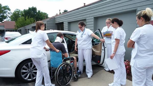 troberts2000's tweet photo. #Ucnurse http://t.co/LjgYdqJHGW