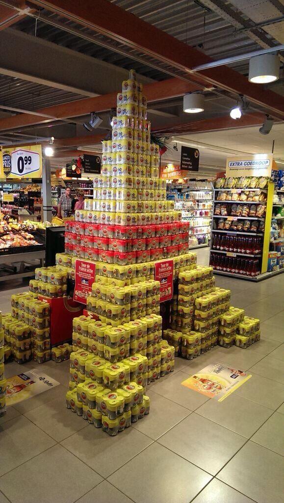 Hele gave #amstel display #eiffeltoren bij #jumbo #eerbeek! Credits naar @marco231169 #heineken en personeel jumbo!