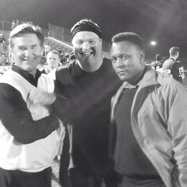 thedrewpowell's tweet image. #tbt Wyatt Earp, 1 of the great #NFL RBs of all time, &amp;amp; some schmuck chewin the fat on #Touchback set. @BarrySanders